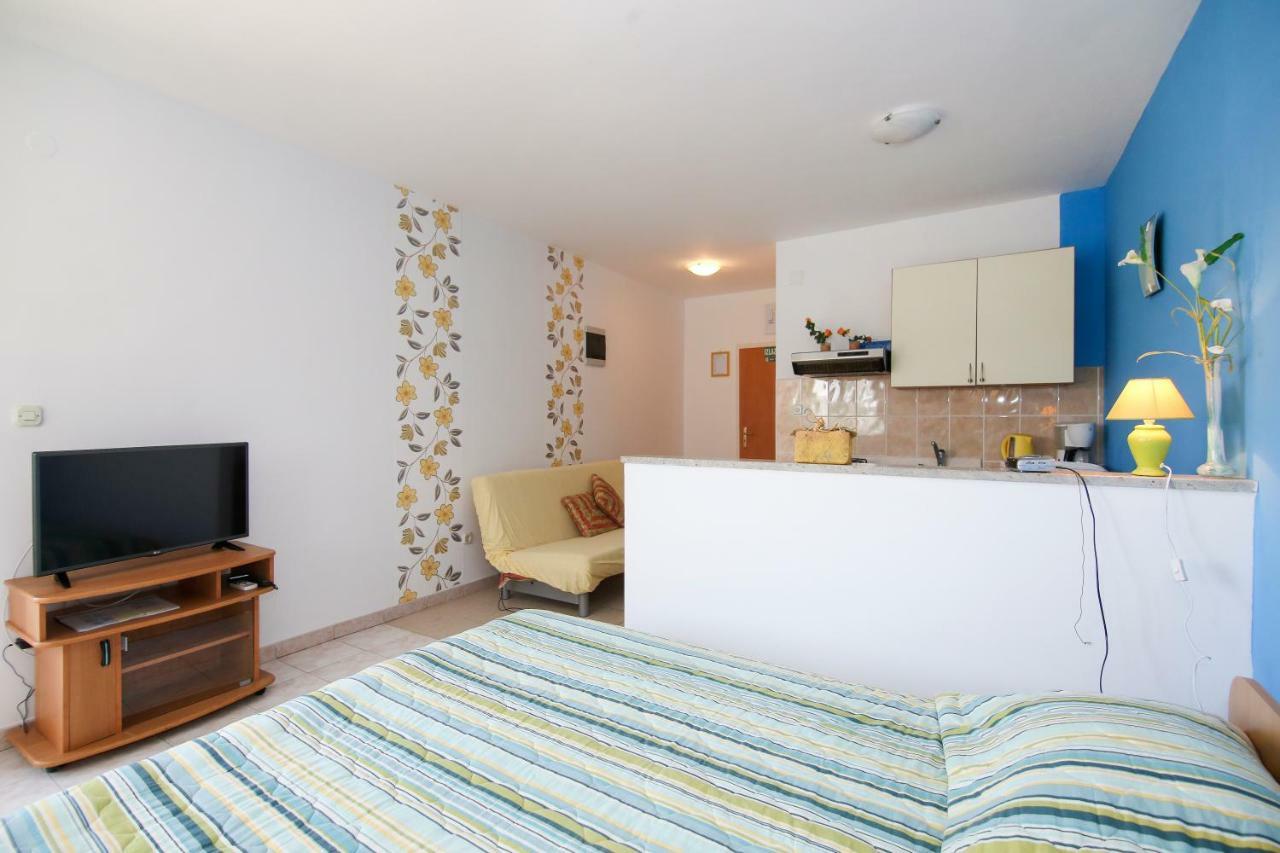 Apartments Antea Rogoznica  Eksteriør bilde