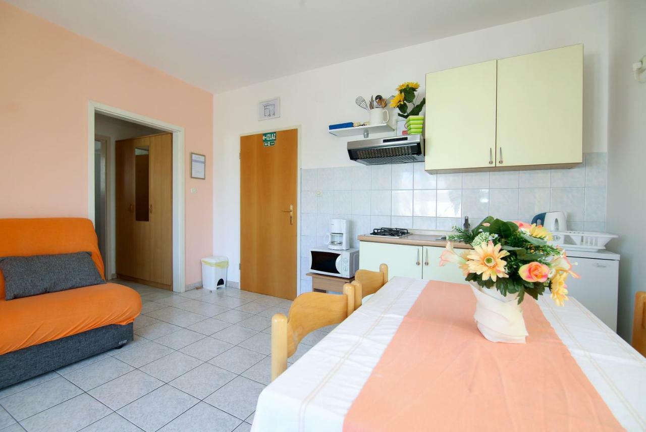 Apartments Antea Rogoznica  Eksteriør bilde
